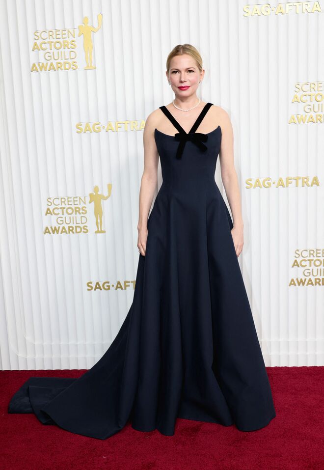 Michelle Williams em Dior Haute Couture.