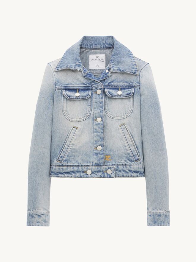 Casaco em ganga, €490, Courrèges.