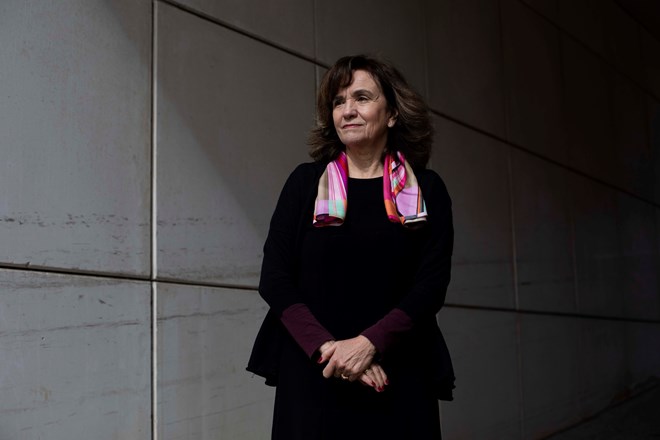 Ana Nunes de Almeida é investigadora coordenadora no Instituto de Ciências Sociais e Presidente do seu Conselho Científico, tendo realizado estudos em torno da infância, ligados aos riscos da internet, às escolas e ainda aos abusos sexuais no meio familiar.