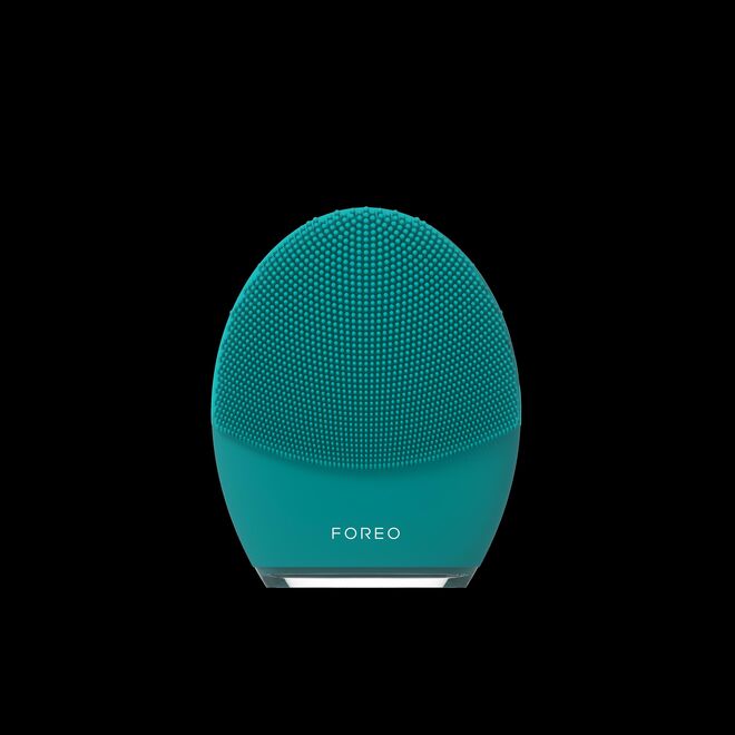 Dispositivo de limpeza facial Luna 4 Men, €299, Foreo.