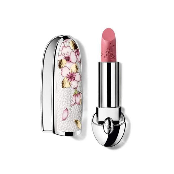Batom Joia Personalizável Rouge G Cherry Blossom, no tom Rosy Bloom, €75, Guerlain.