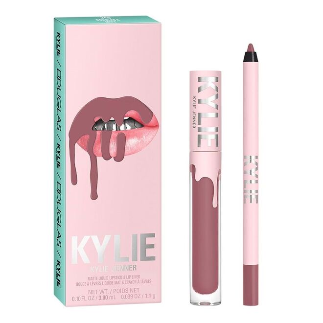 Lip Kit com batom líquido e lápis de contorno, no tom Angel, €31,95, Kylie Jenner, exclusivo na Douglas.