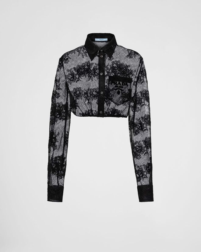 Camisa em renda, €1.350, Prada.