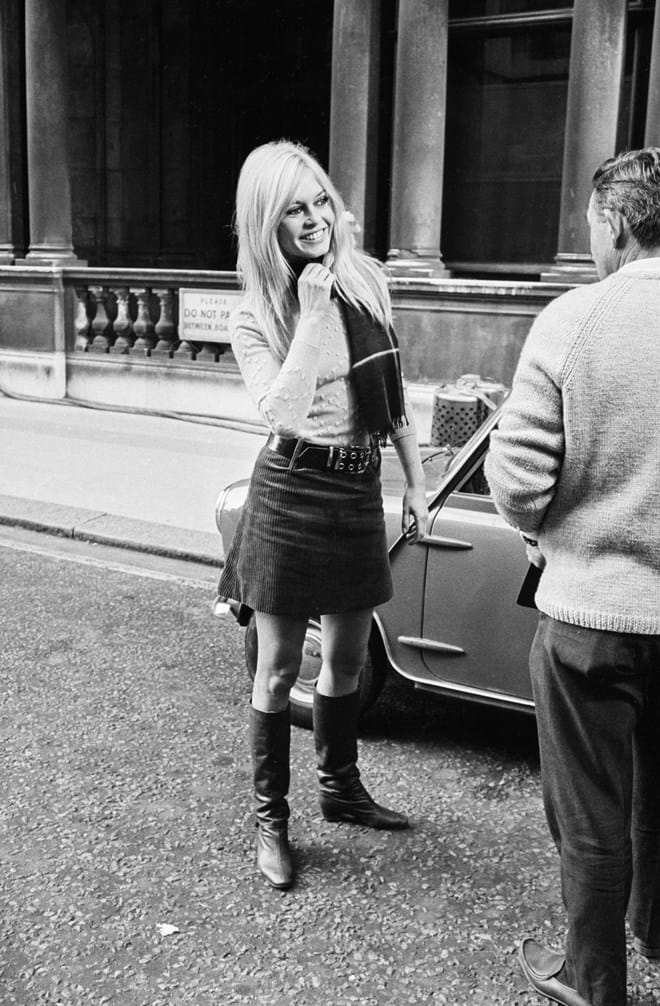 Brigitte Bardot foi outras das figuras públicas influenciadas por esta moda.