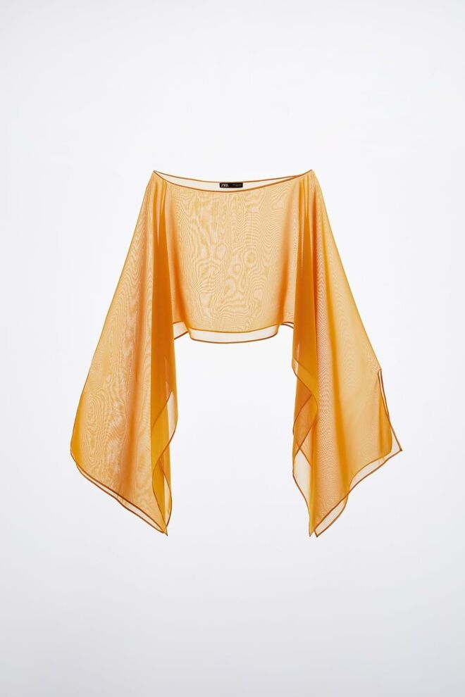 Top em musselina, €25.95, Zara.