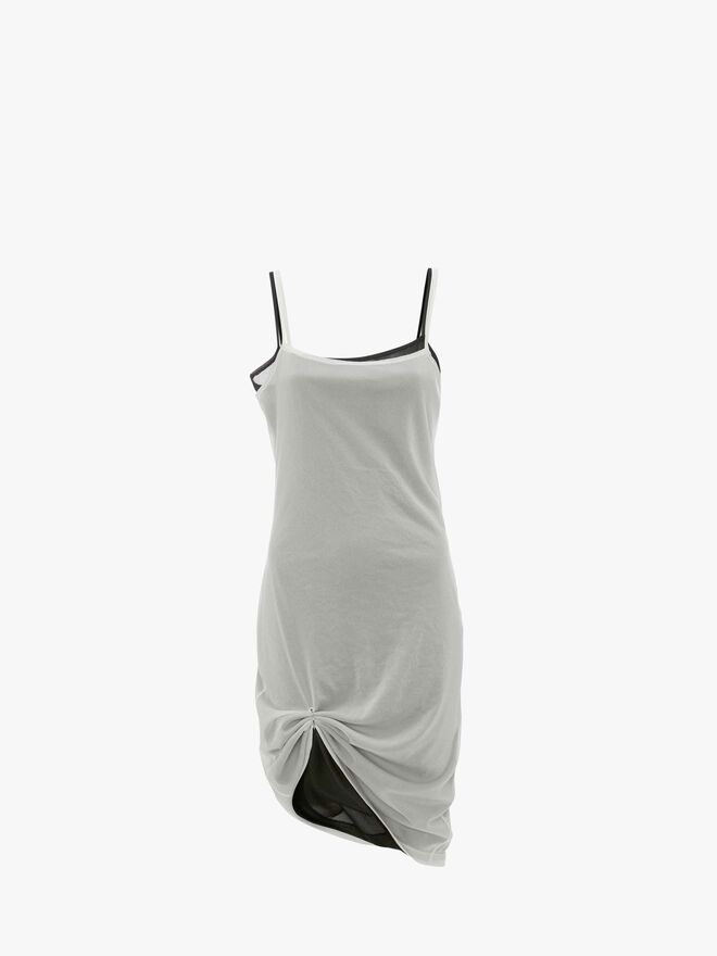 Vestido em crepe, €650, JW Anderson.