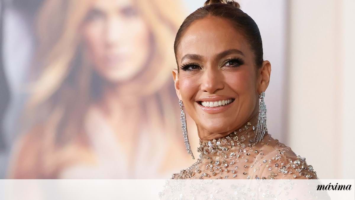 As três regras de ouro de Jennifer Lopez para cuidar da pele do rosto  depois dos 50 - Produtos - Máxima