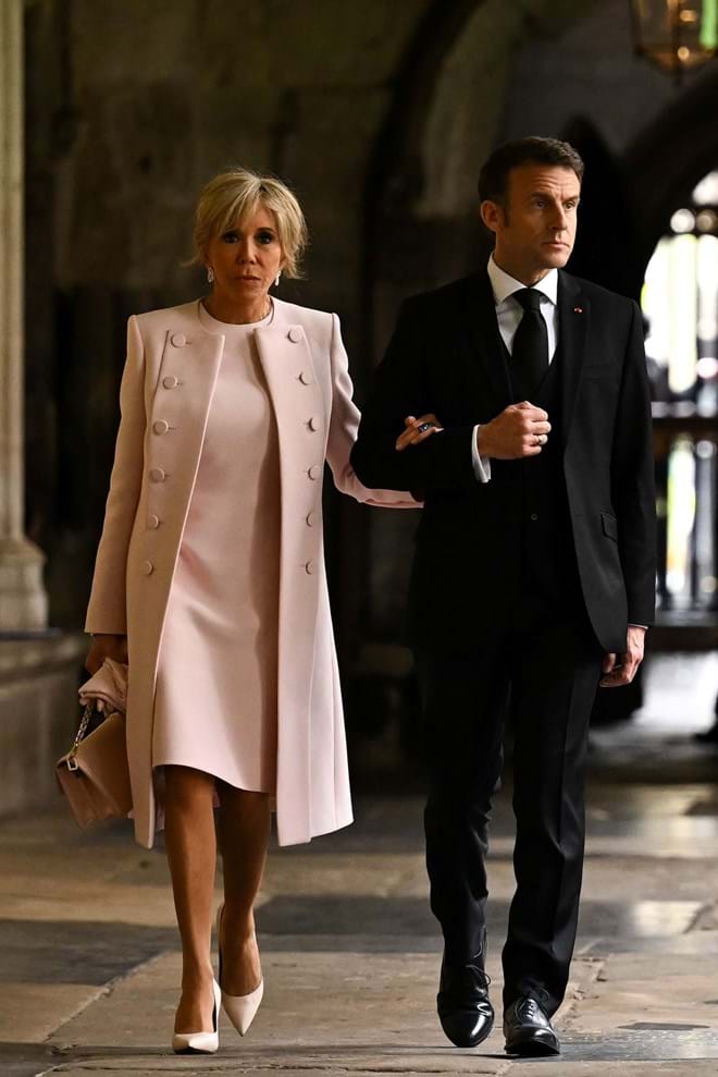 Macron, 45, e a mulher Brigitte Trogneux, de 70 anos.