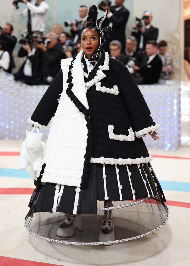 Janelle Monae em Gucci
