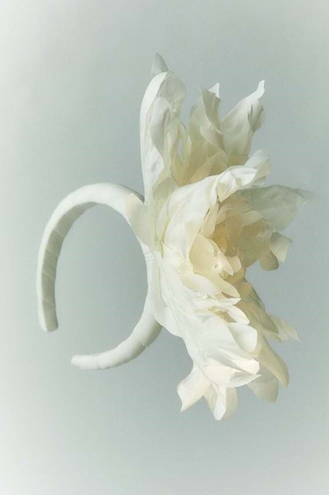 Bandolete, €35.99, Zara.