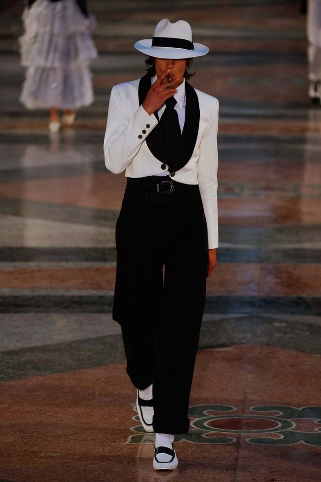 Coleção Cruise 2016 de Karl Lagerfeld, em Cuba.
