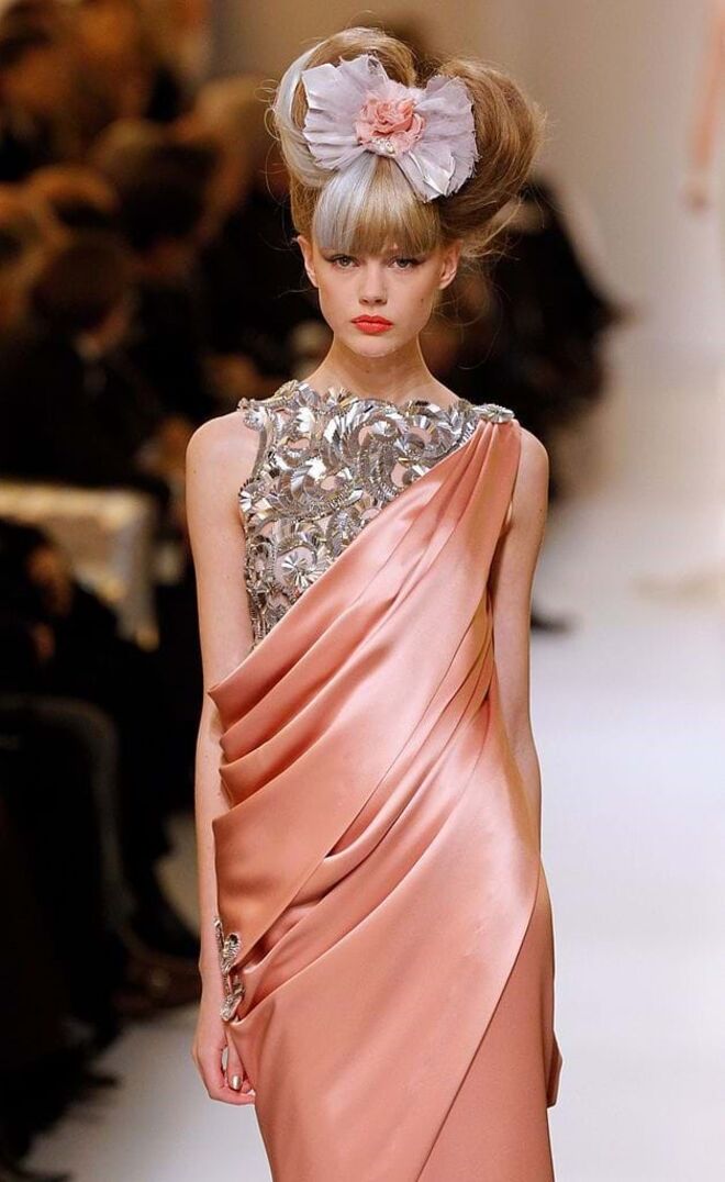 Desfile da Chanel, coleção de alta costura primavera/verão 2010.