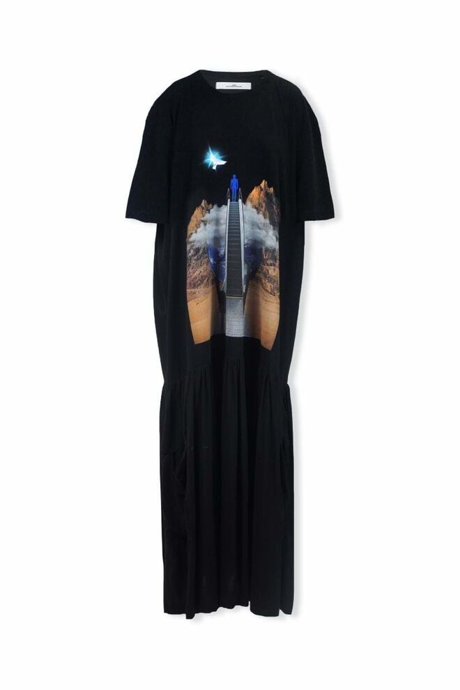 Vestido em algodão, €264, Alexandra Moura.