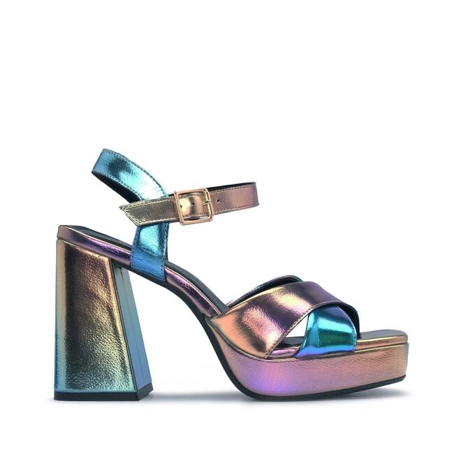 Sandálias Giulia Domna, €59.90, na Manuel Alves.