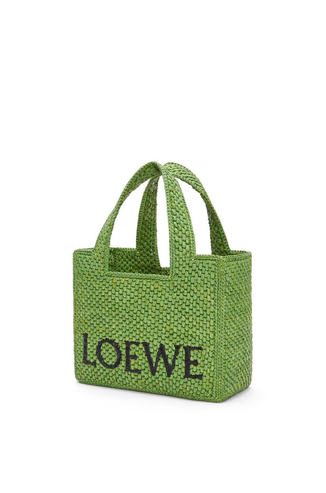 Carteira Font, €850, Loewe.