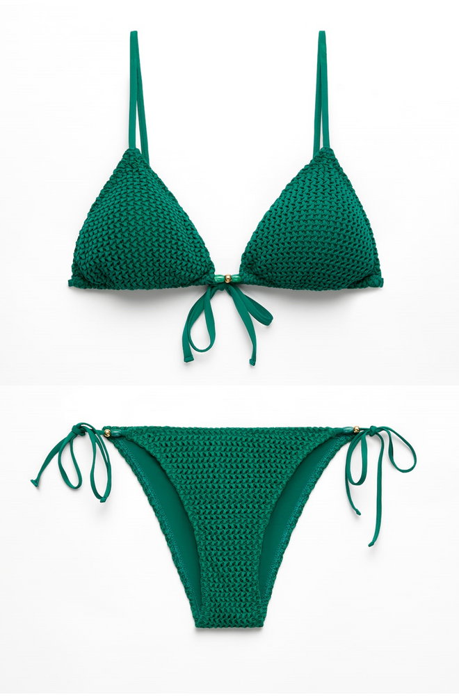 Biquíni, soutien, €22,99, e cuecas, €19,99, Oysho.