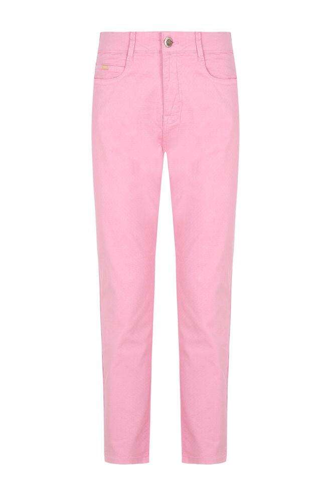 Calças em ganga, €49,99, Cortefiel. 