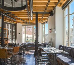 Infame. O restaurante onde pode viajar pelos sabores do mundo