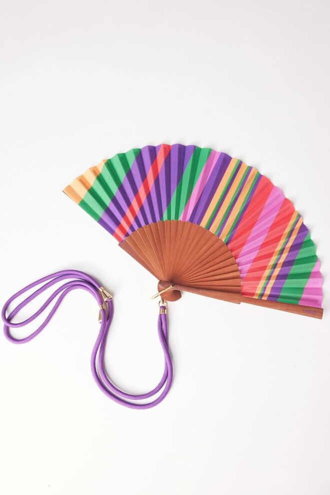 Leque, €32, ba&sh.