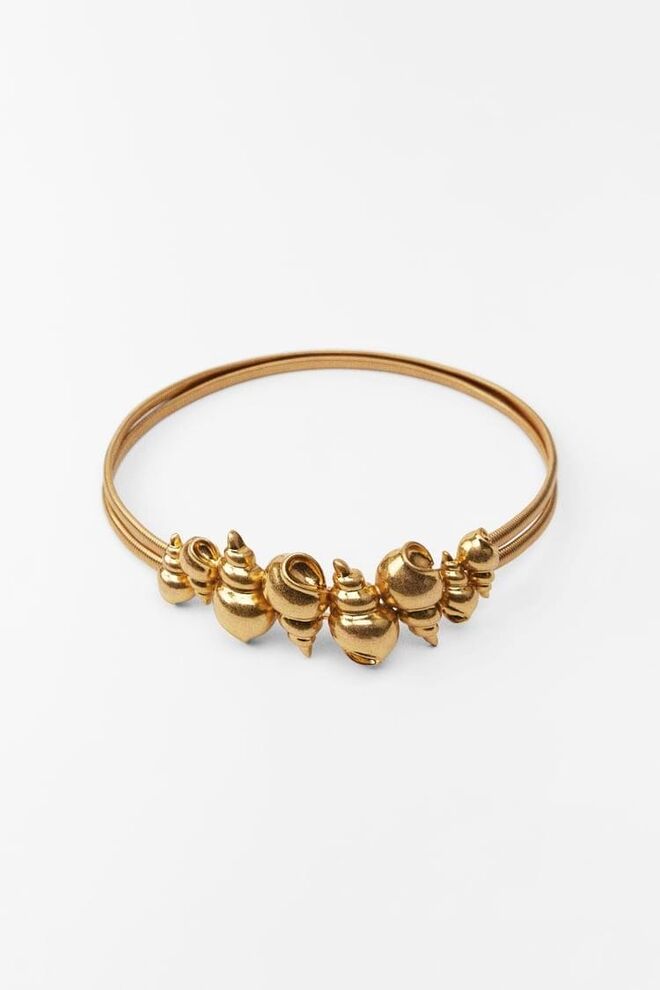 Cinto, €22,95, Zara.