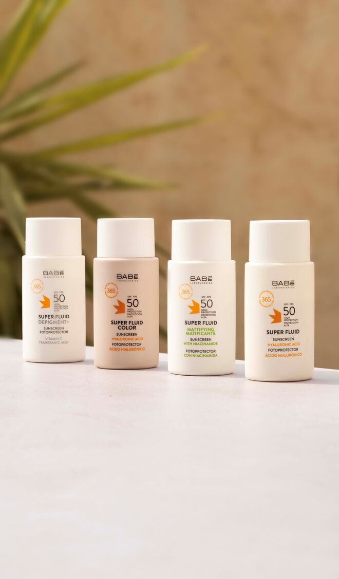 Protector solar despigmentante Super Fluid, €22 (cada), BABE.