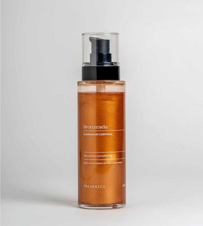 Iluminador Corporal Bronzeada, €22, Frederica.