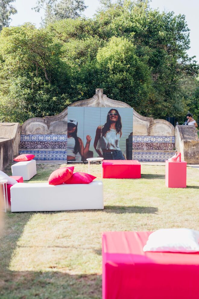 Imagens do sunset da Steve Madden, no Máxima House of Beauty.