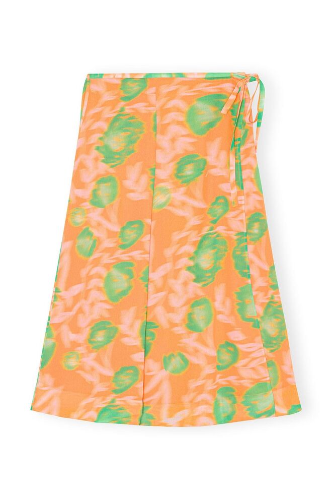 Saia em seda, agora €136,50, Ganni.