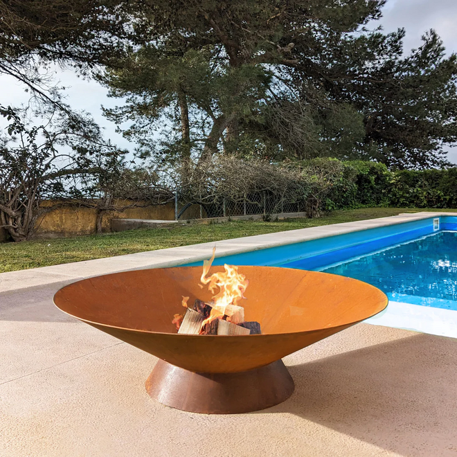 Braseiro de exterior, €1968, Paf Factory, na Sal Concept Store.