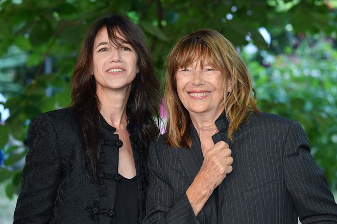 Jane com a filha, Charlotte Gainsbourg.