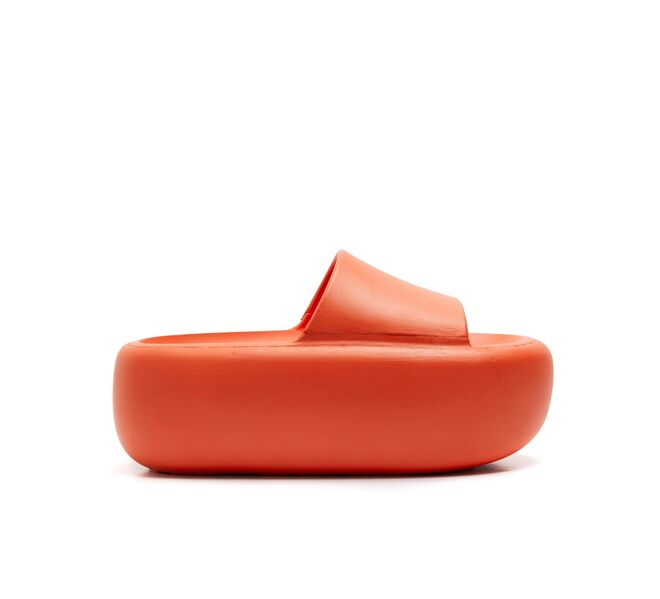 Sandálias, €69,90, Simon Miller X Mango.