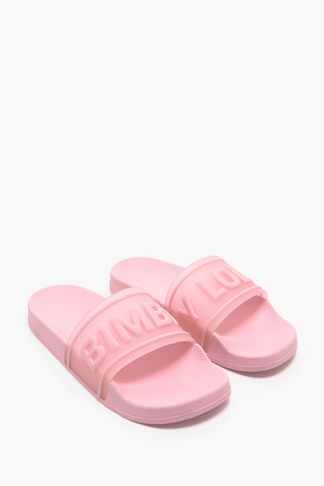 Chinelos, €41, Bimba y Lola.