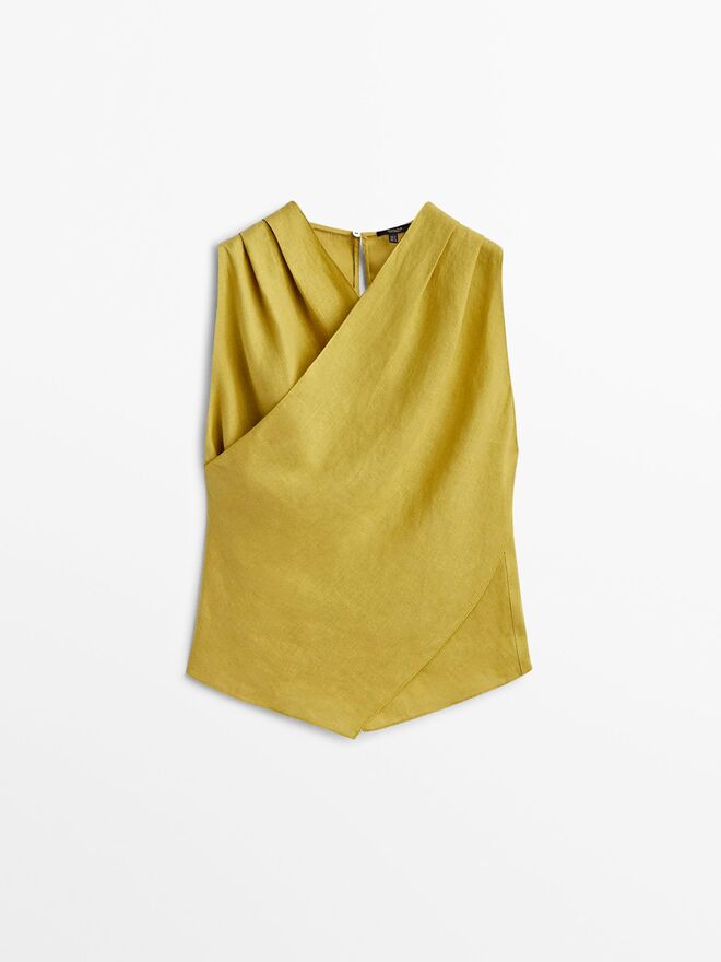 Top, €29,95, Massimo Dutti.