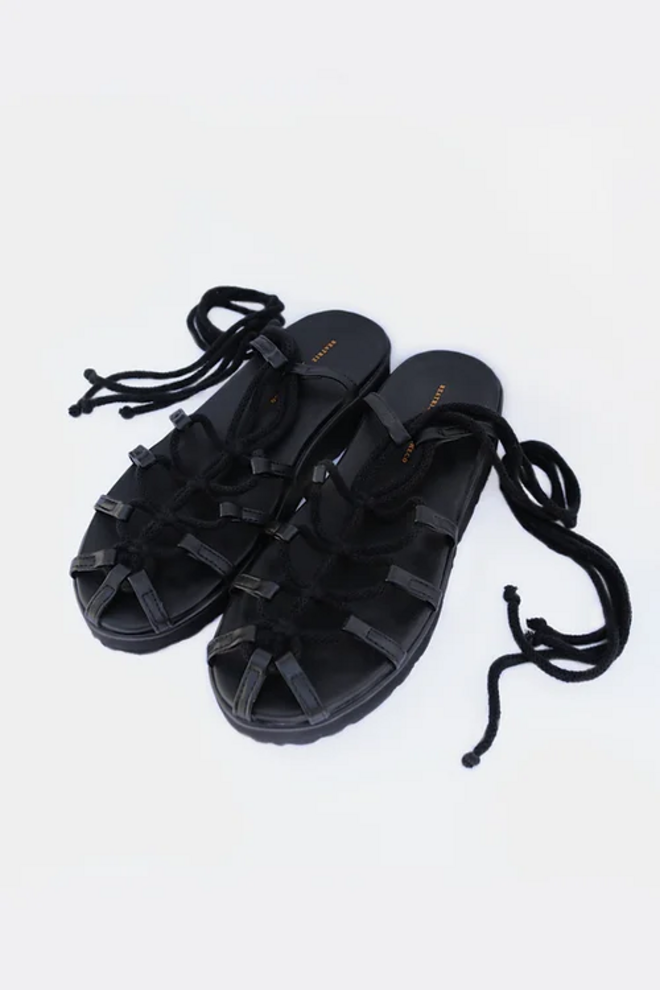 Sandálias Cordoama, €85, Beatriz Pacheco