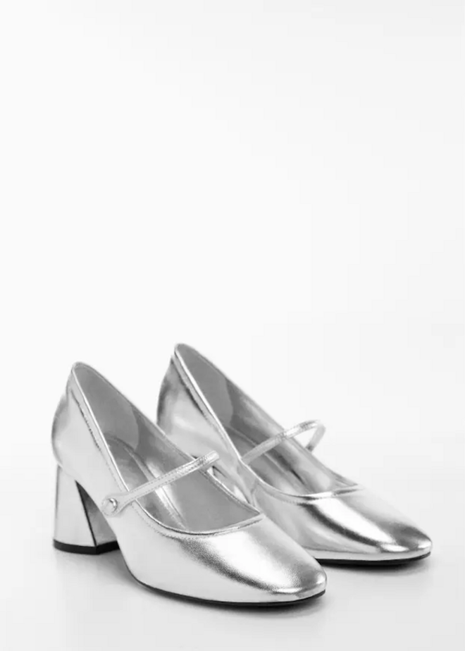 Sapatos, €59,99, Mango