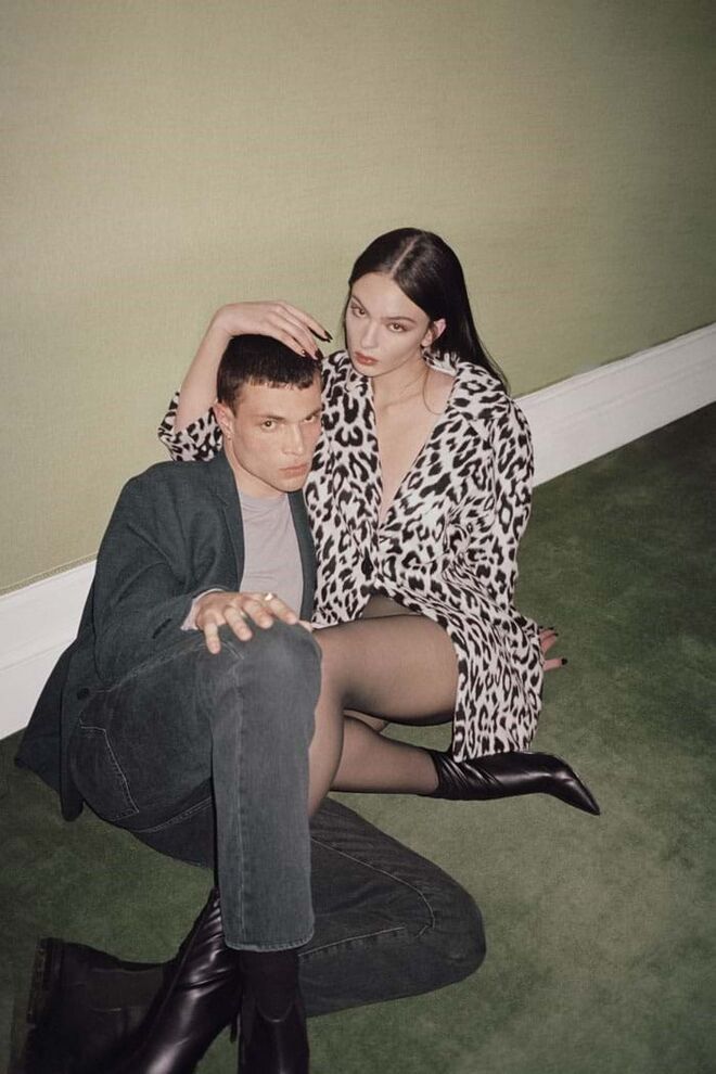 Deva Cassel para Sisley outono/inverno 2023/2024