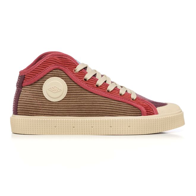 Ténis K100, €84,50, Sanjo