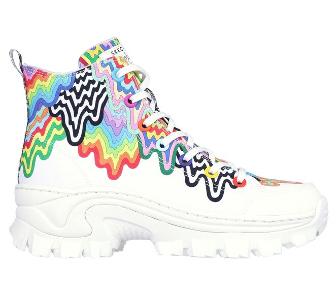 Ténis HI Ryze, €110, Skechers x Jen Stark