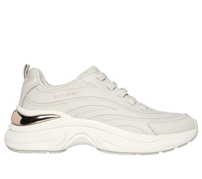 Sapatilhas em camurça e pele, 95€, Skechers.