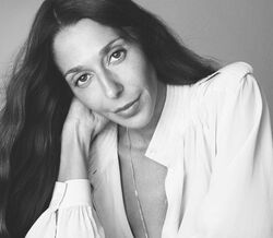 Quem é Chemena Kamali, a nova diretora criativa da Chloé?