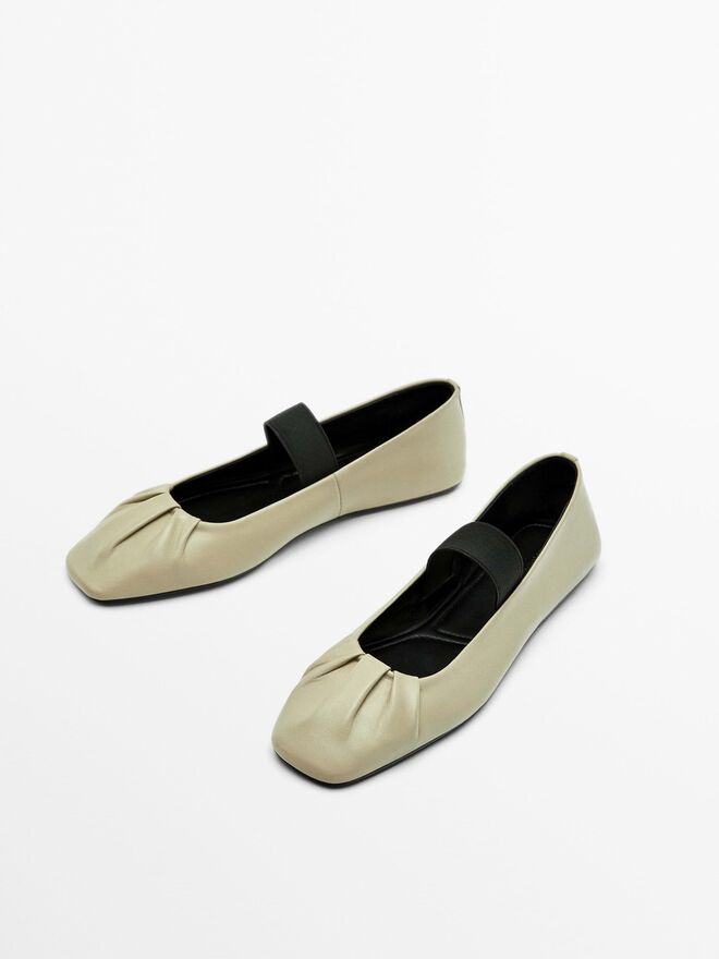 Sabrinas, €89,95, Massimo Dutti