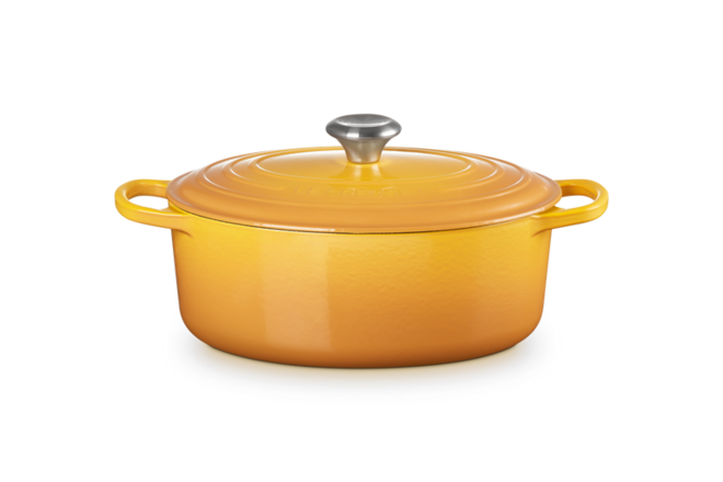 Cocotte da coleção Signature, €355, Le Creuset