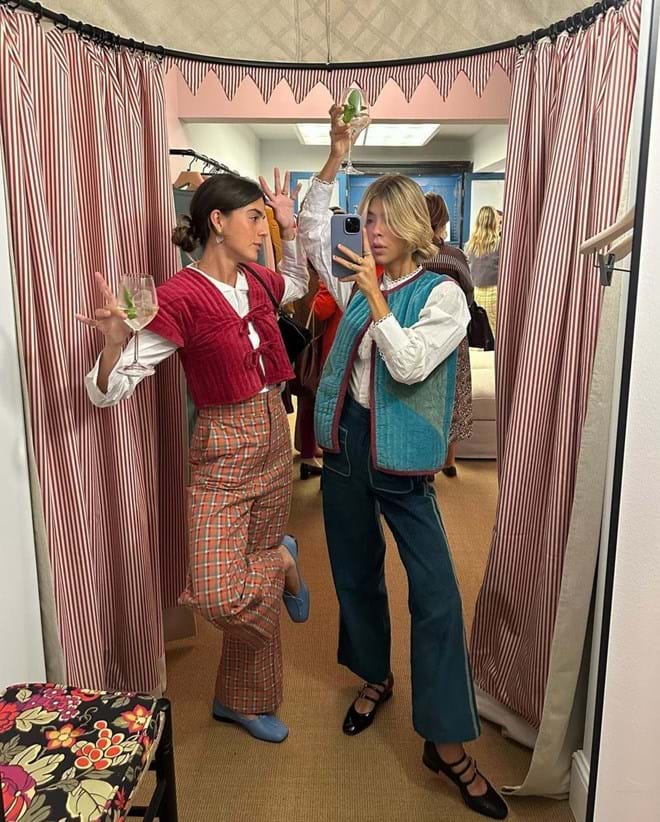 Inês e Vic Montanari, as it girls