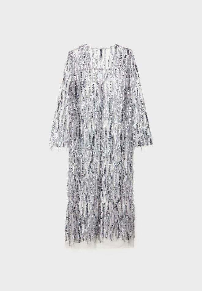 Vestido em malha tule com lantejoulas, €45.99, Stradivarius.