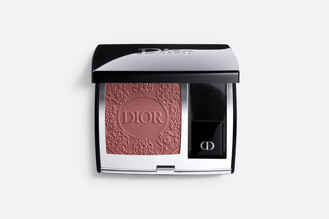 Blush Rouge Blush, no tom 621 Splendid Rose, edição limitada, €55, Dior