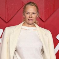 Sem maquilhagem? De Pamela Anderson a Drew Barrymore, mais de 60 celebridades sem filtros