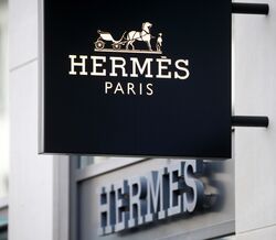 Herdeiro da Hermès quer deixar fortuna ao antigo jardineiro