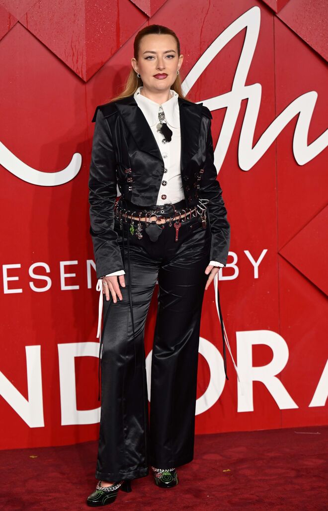 Amelia Dimoldenberg em Chopova Lowena