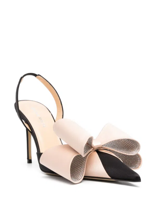 Sapatos, €855, Mach & Mach, na Stivali