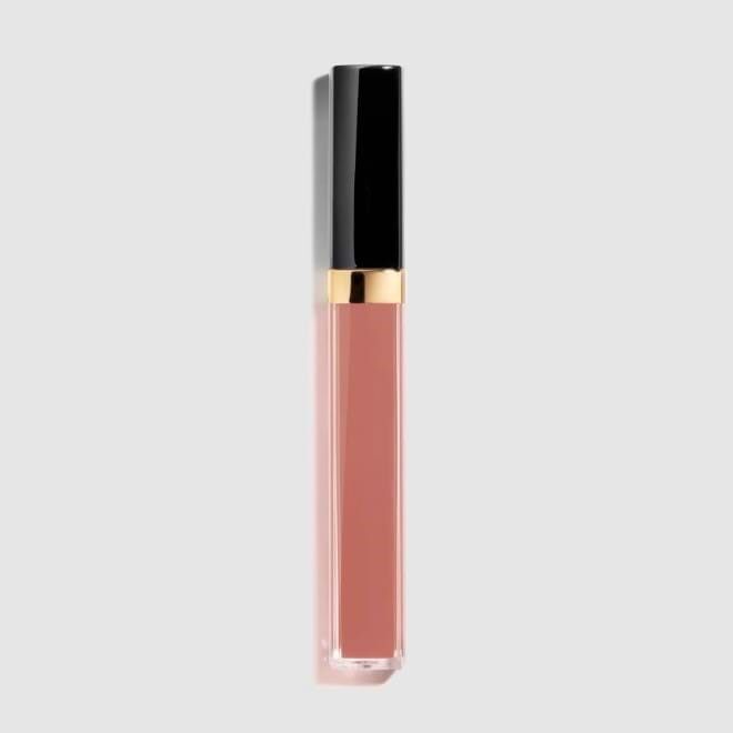 Gloss Rouge Coco, no tom Caramel, €36, Chanel 